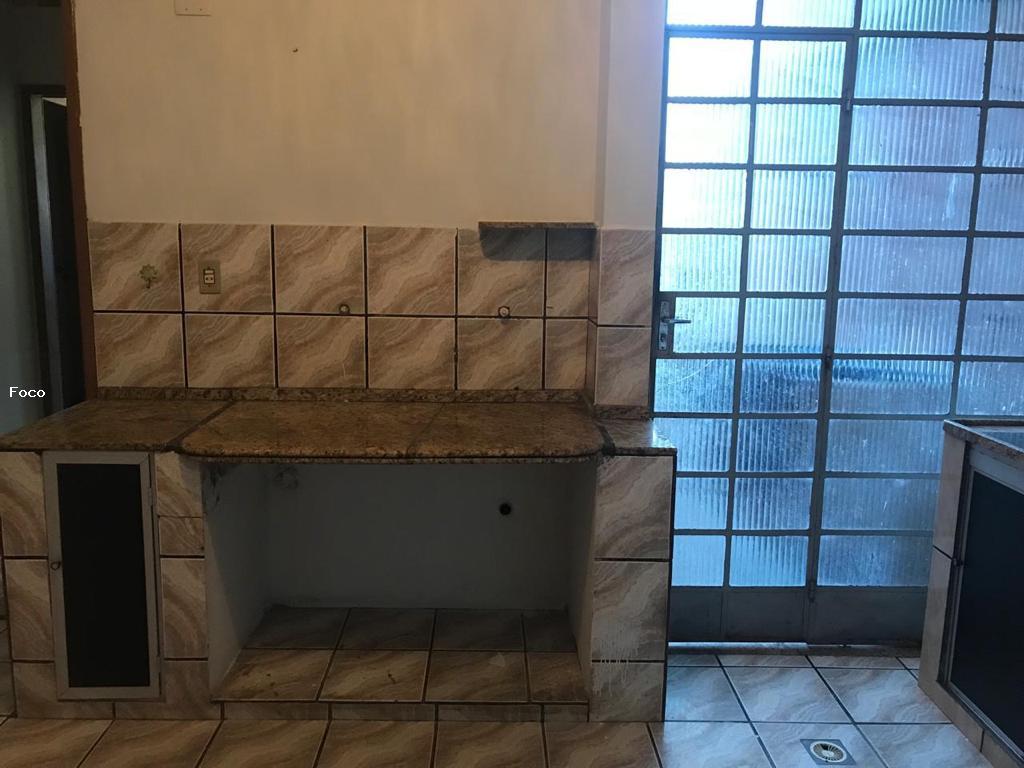 Casa à venda com 3 quartos, 253m² - Foto 14