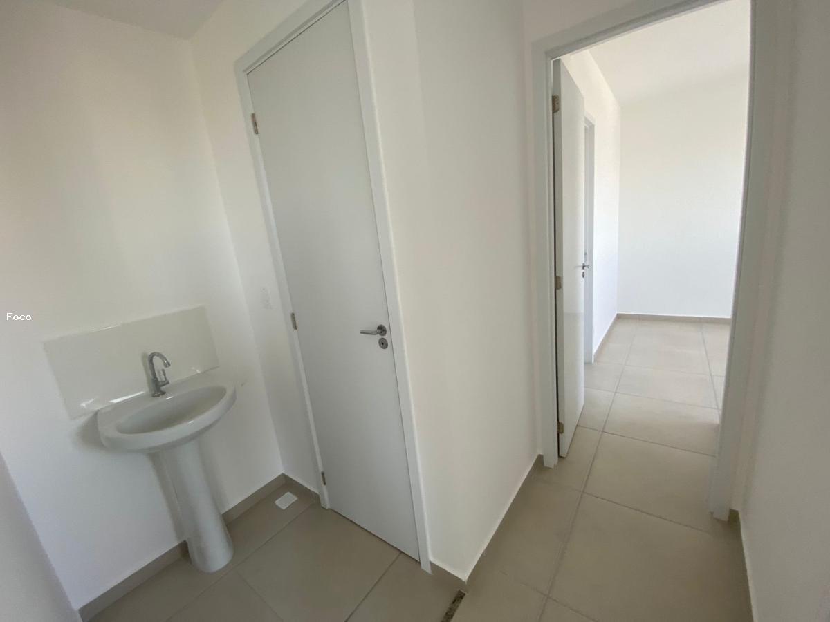 Apartamento à venda com 2 quartos, 45m² - Foto 15