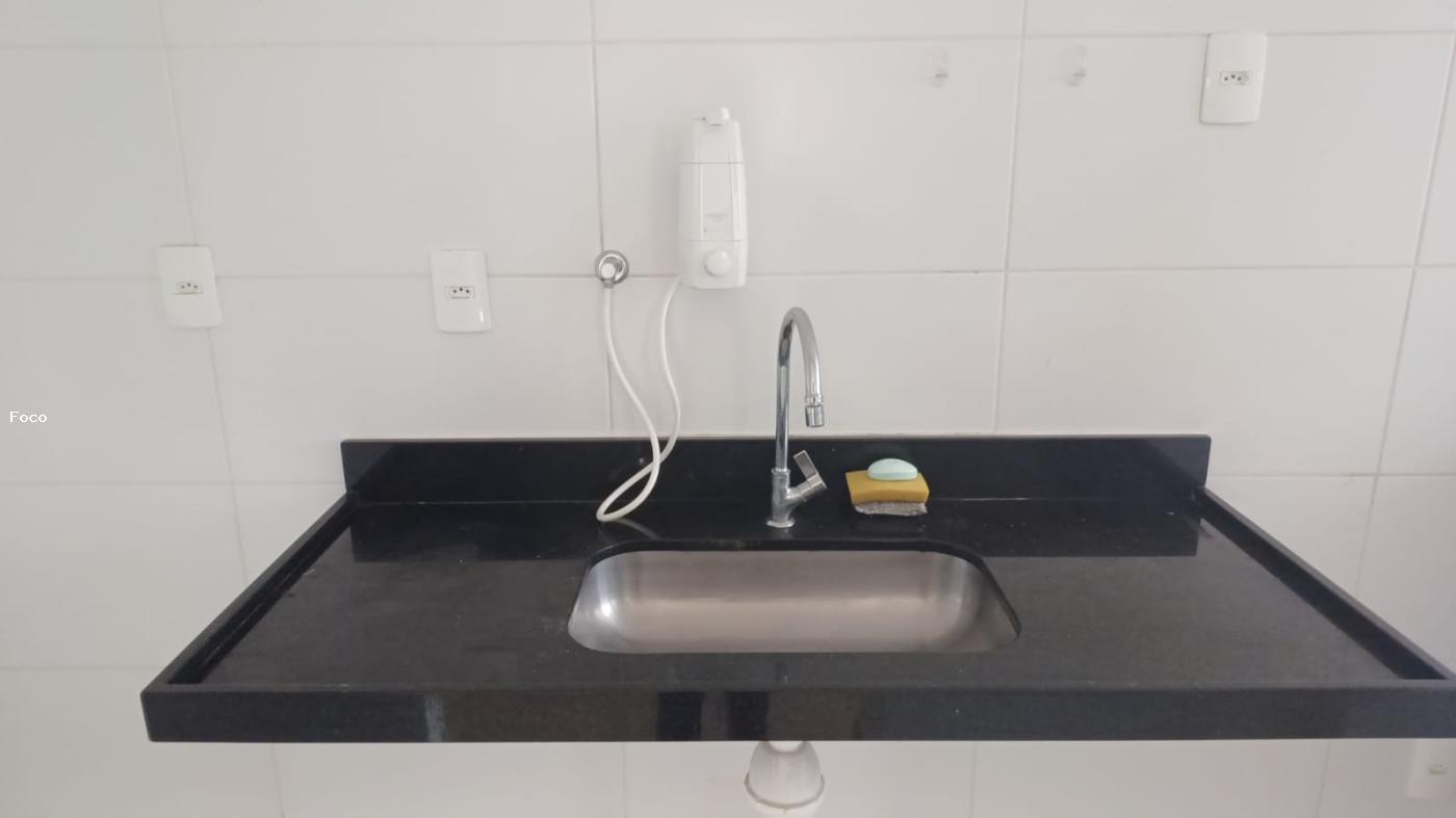 Apartamento para alugar com 2 quartos, 60m² - Foto 13