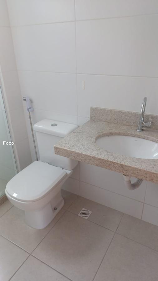 Apartamento para alugar com 2 quartos, 60m² - Foto 15