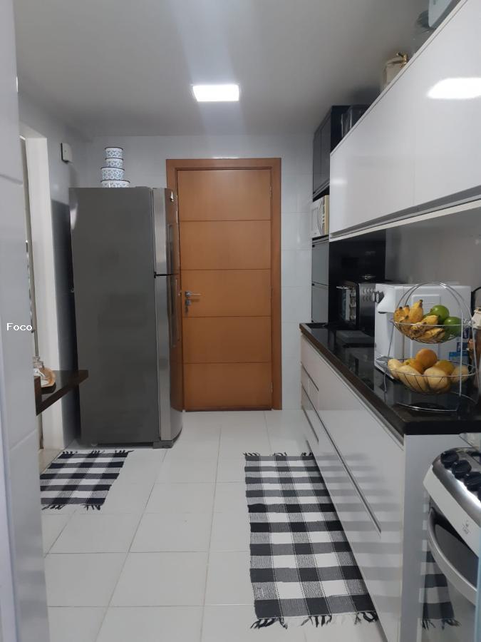 Apartamento à venda com 3 quartos, 105m² - Foto 15