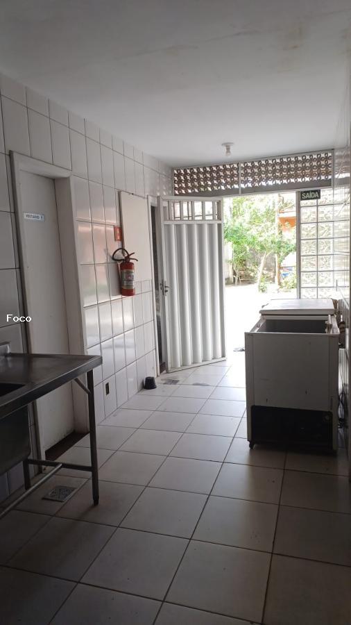 Prédio Inteiro à venda com 3 quartos, 2000m² - Foto 37