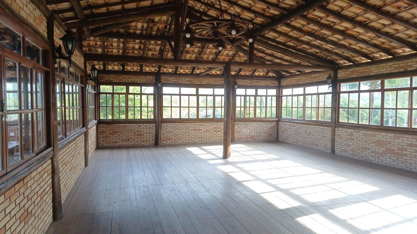 Prédio Inteiro à venda com 3 quartos, 2000m² - Foto 29