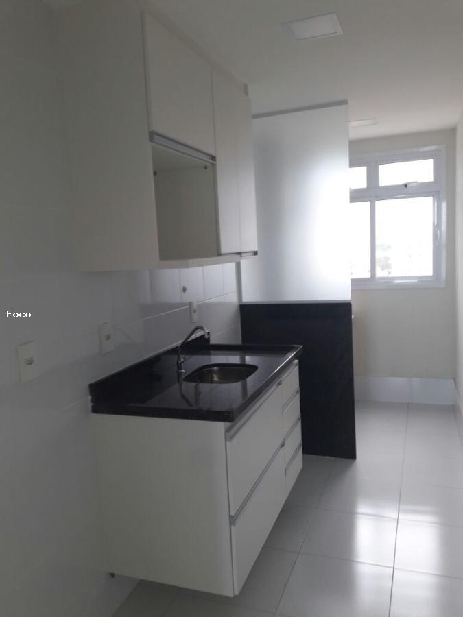 Apartamento à venda com 2 quartos, 57m² - Foto 8