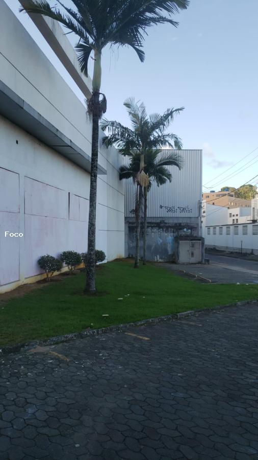 Prédio Inteiro para alugar, 300m² - Foto 29