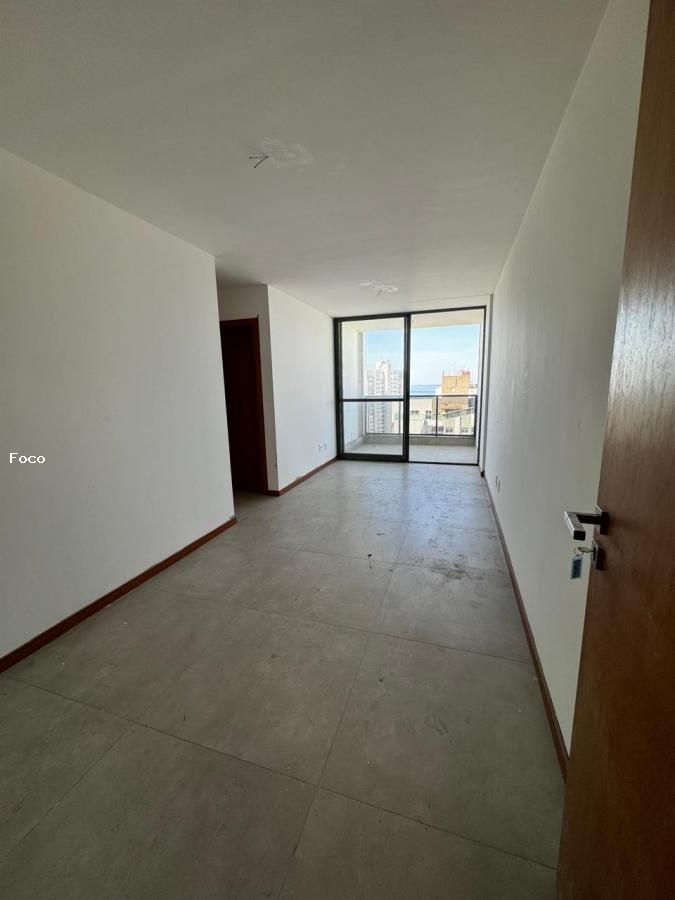 Apartamento à venda com 2 quartos, 62m² - Foto 5