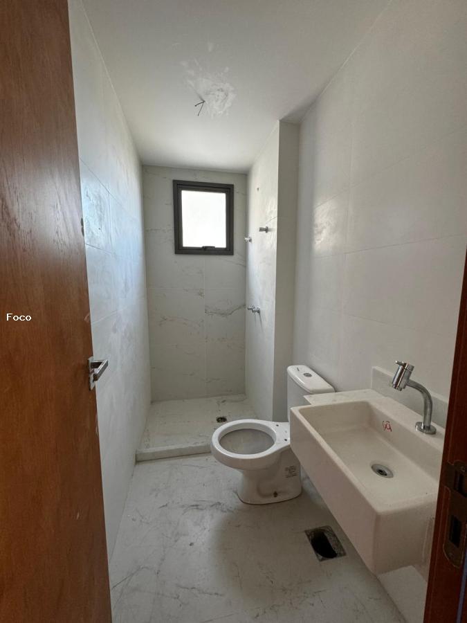 Apartamento à venda com 2 quartos, 62m² - Foto 8