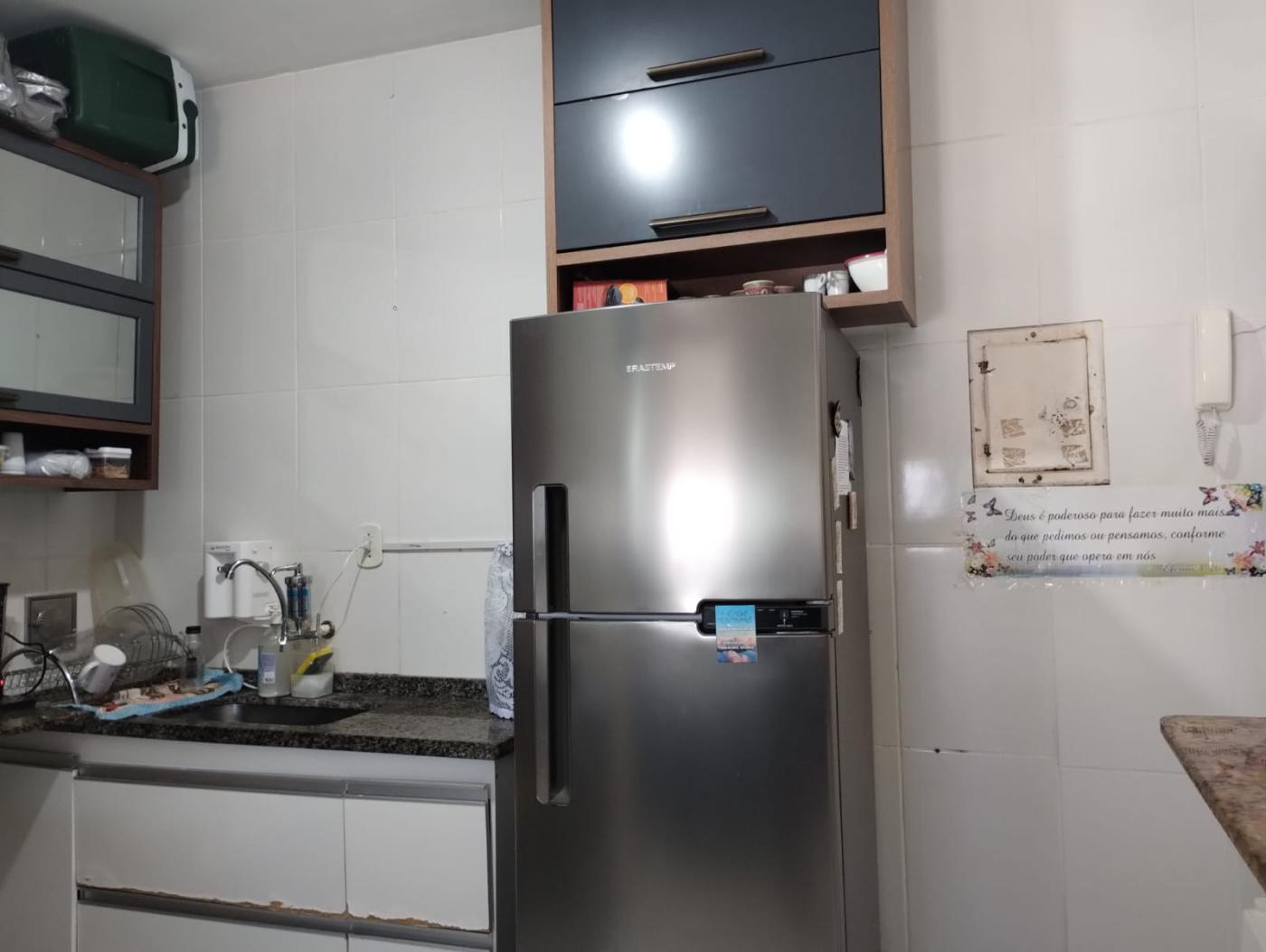 Apartamento à venda com 2 quartos, 63m² - Foto 11