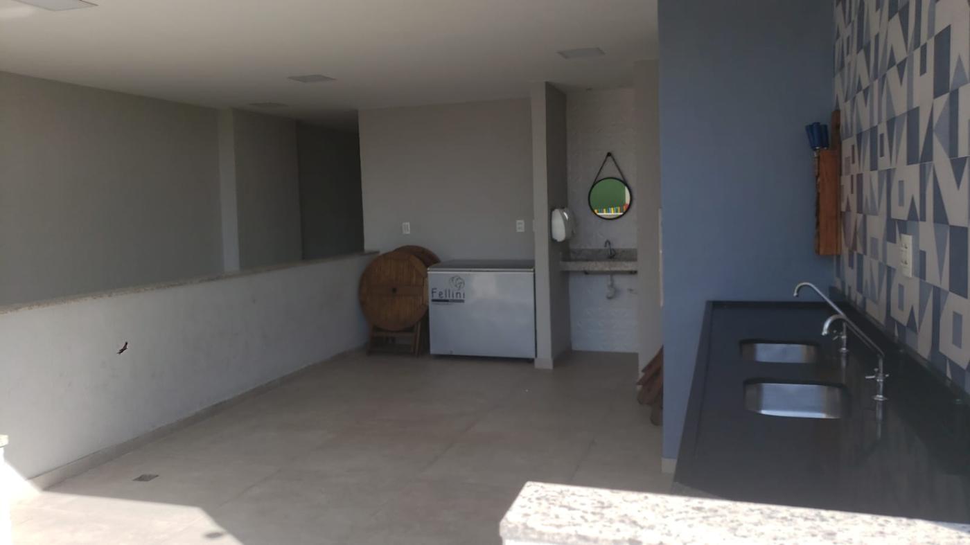 Apartamento à venda com 2 quartos, 55m² - Foto 15