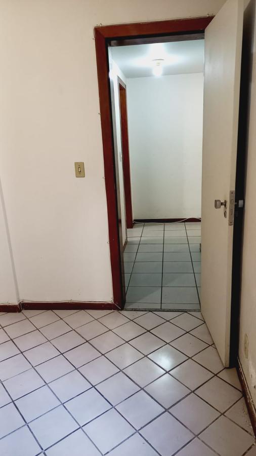 Apartamento à venda com 3 quartos, 156m² - Foto 16