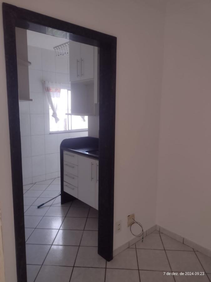 Apartamento para alugar com 2 quartos, 50m² - Foto 10