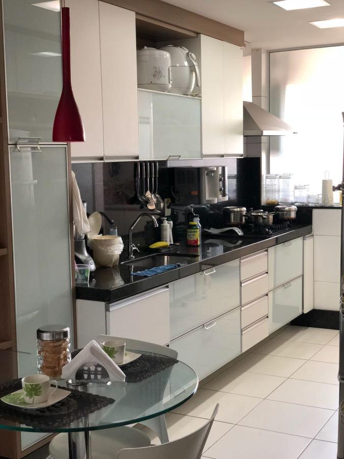 Apartamento para alugar com 3 quartos, 170m² - Foto 37